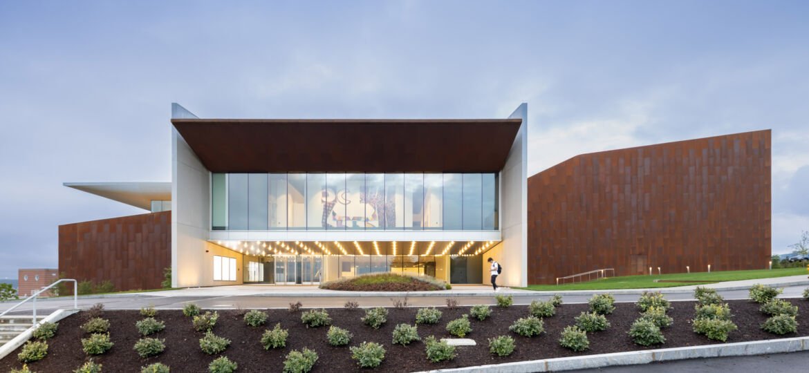 prior-center-performing-arts-dsr-architecture_dezeen_2364_col_13